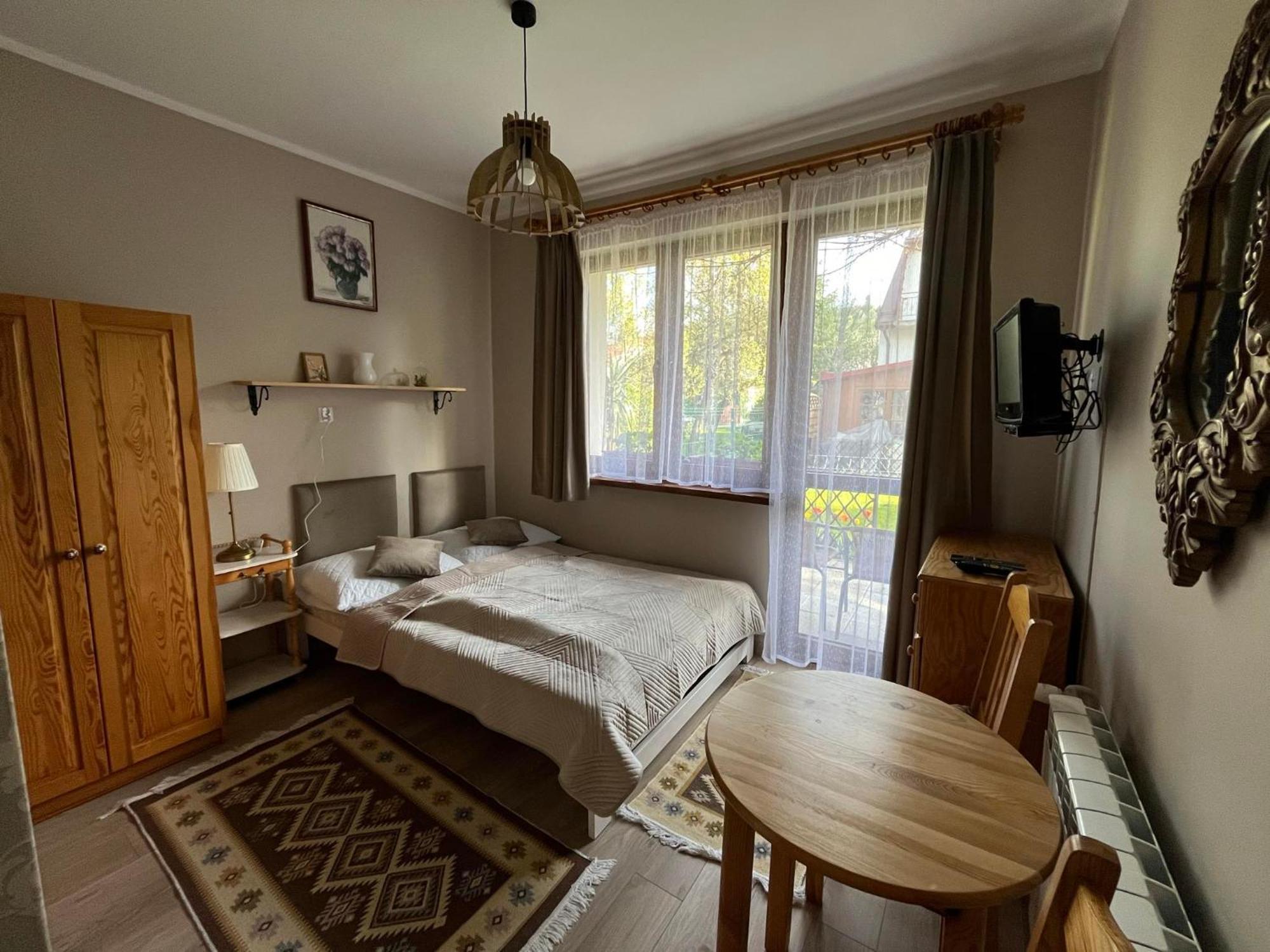 Hotel Wynajem Pokoi Kroscienko Halina Stolowska Exteriér fotografie